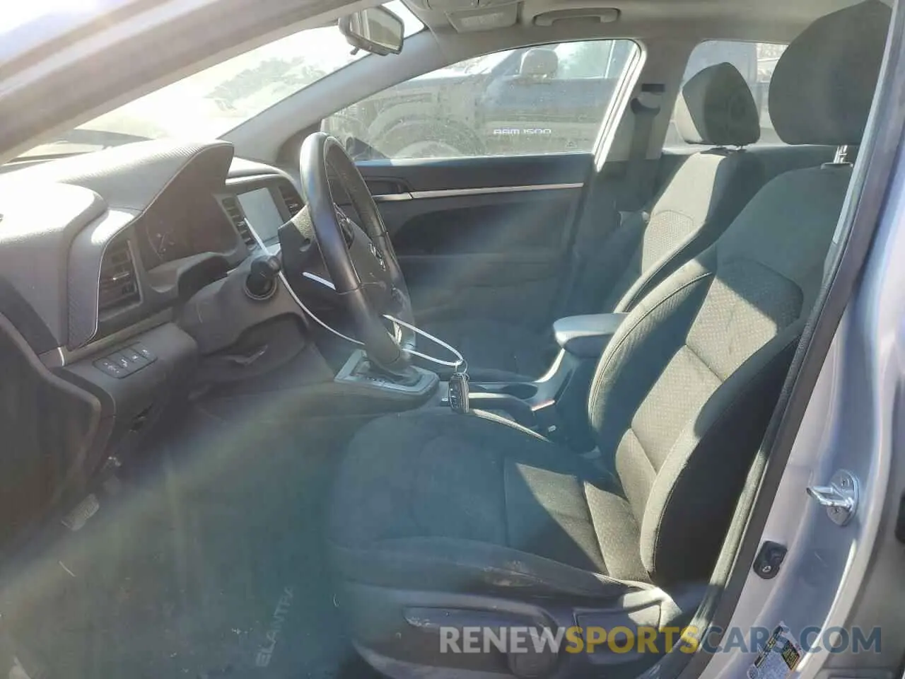 7 Photograph of a damaged car KMHD84LF2LU041028 HYUNDAI ELANTRA 2020