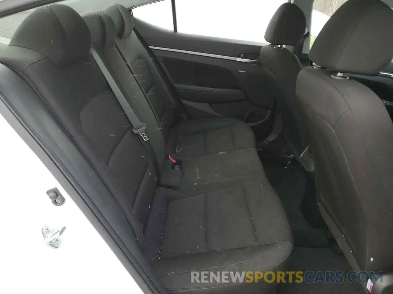 10 Фотография поврежденного автомобиля KMHD84LF2LU076152 HYUNDAI ELANTRA 2020