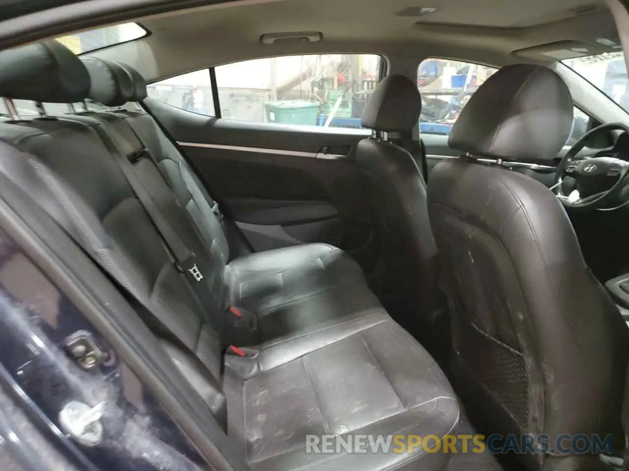 10 Фотография поврежденного автомобиля KMHD84LF2LU091699 HYUNDAI ELANTRA 2020
