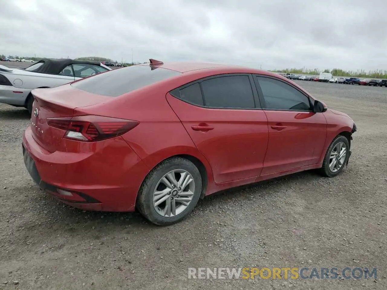 3 Photograph of a damaged car KMHD84LF2LU110588 HYUNDAI ELANTRA 2020