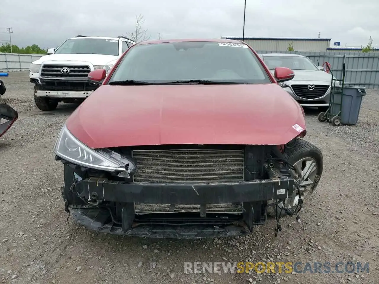 5 Photograph of a damaged car KMHD84LF2LU110588 HYUNDAI ELANTRA 2020