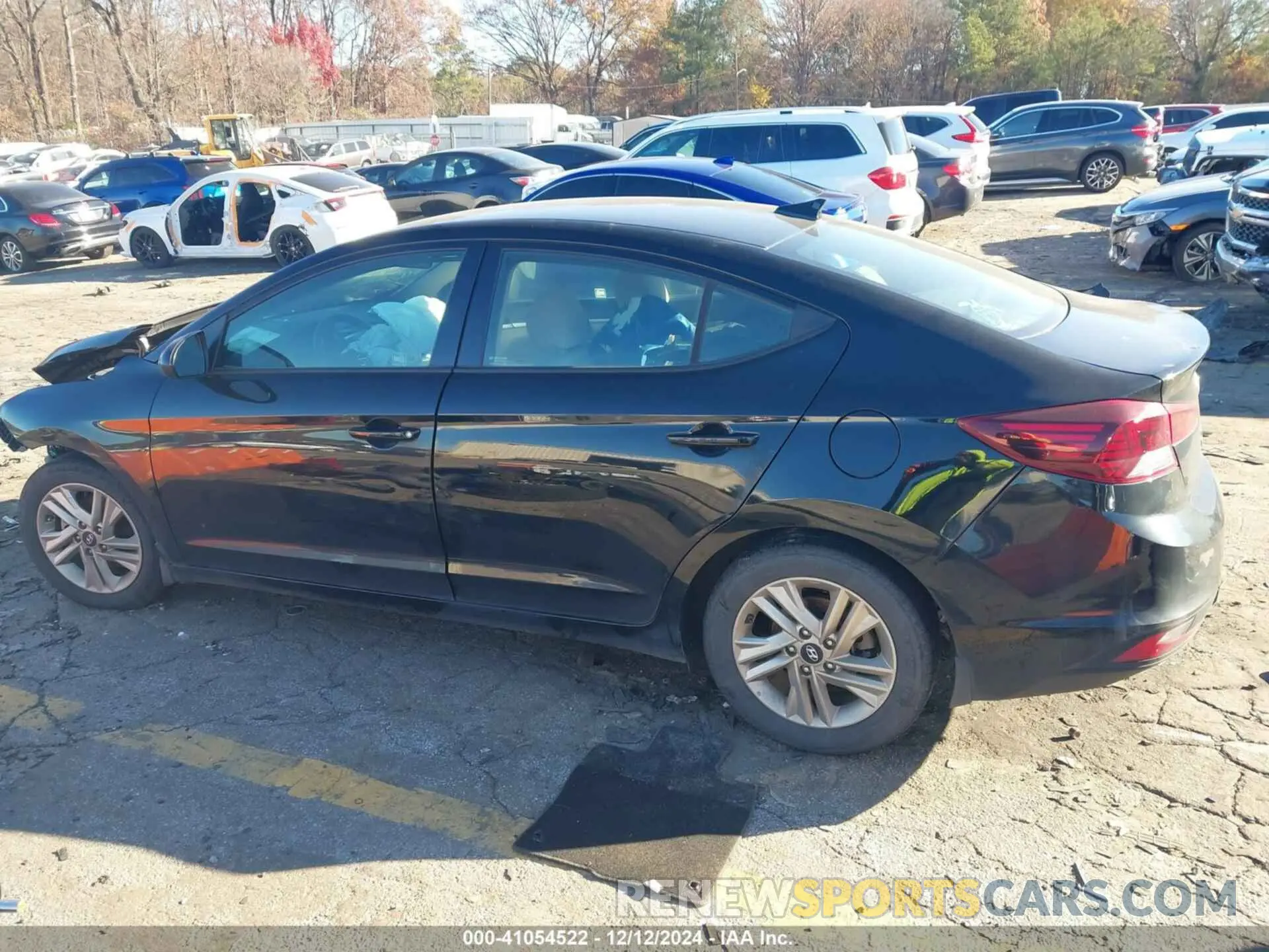 13 Photograph of a damaged car KMHD84LF2LU899938 HYUNDAI ELANTRA 2020