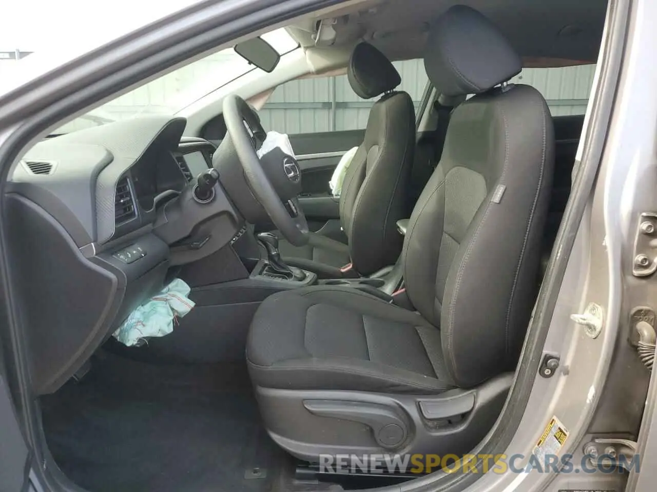 7 Photograph of a damaged car KMHD84LF2LU961290 HYUNDAI ELANTRA 2020