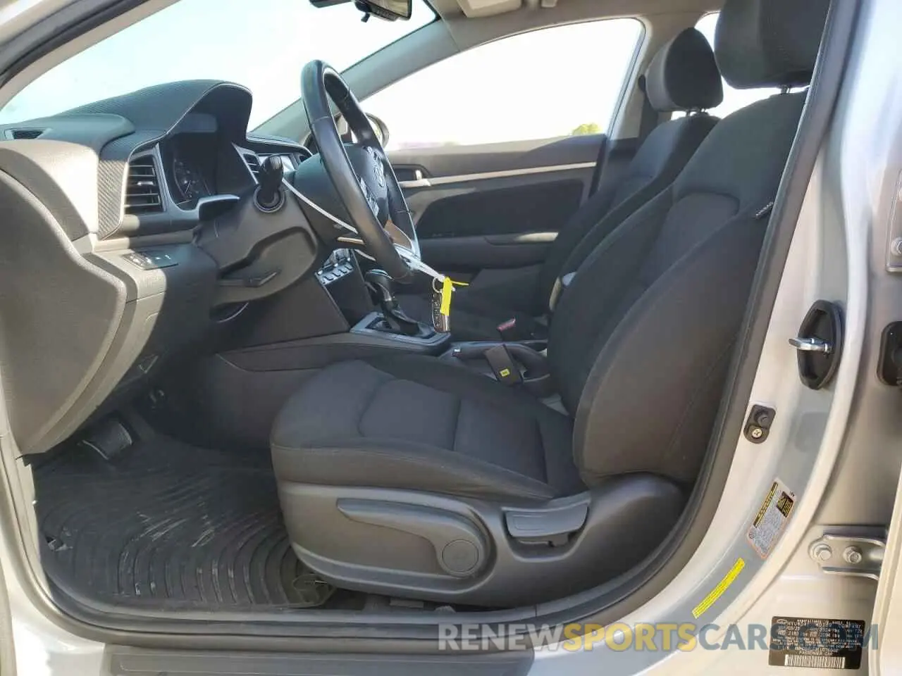 7 Photograph of a damaged car KMHD84LF3LU076502 HYUNDAI ELANTRA 2020