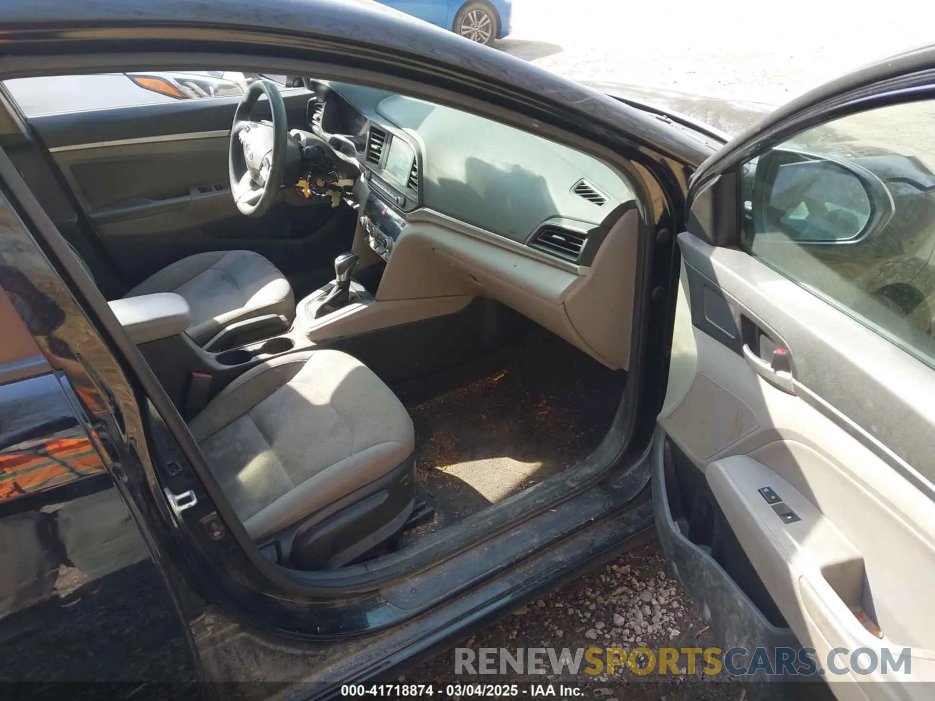 5 Photograph of a damaged car KMHD84LF3LU092442 HYUNDAI ELANTRA 2020