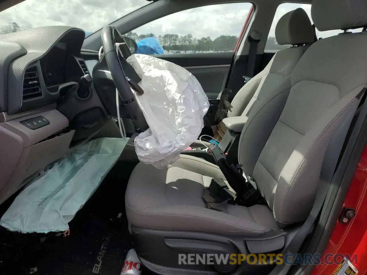 7 Photograph of a damaged car KMHD84LF3LU909053 HYUNDAI ELANTRA 2020
