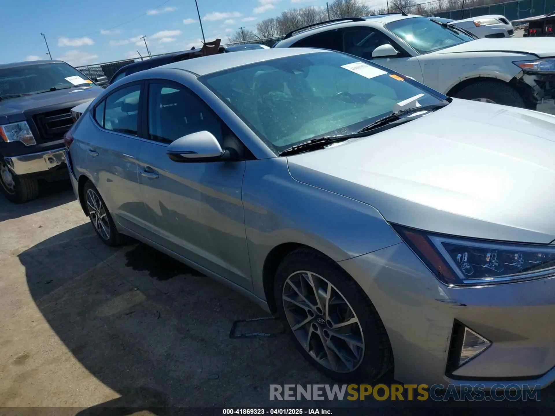 13 Фотография поврежденного автомобиля KMHD84LF3LU962335 HYUNDAI ELANTRA 2020