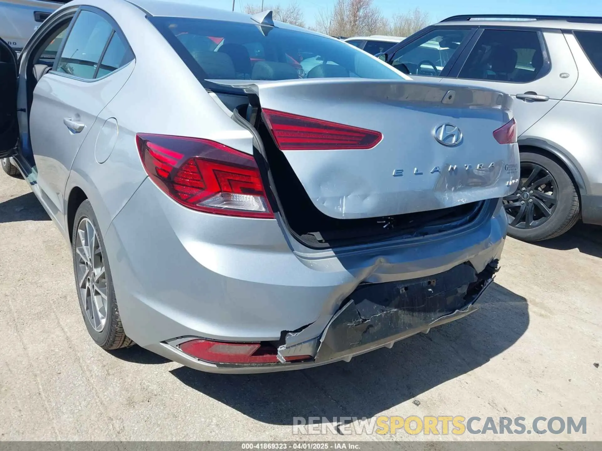 6 Фотография поврежденного автомобиля KMHD84LF3LU962335 HYUNDAI ELANTRA 2020