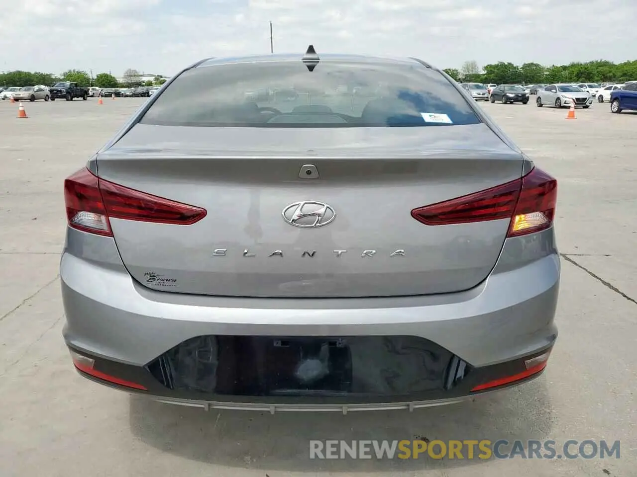 7 Photograph of a damaged car KMHD84LF4LU031777 HYUNDAI ELANTRA 2020