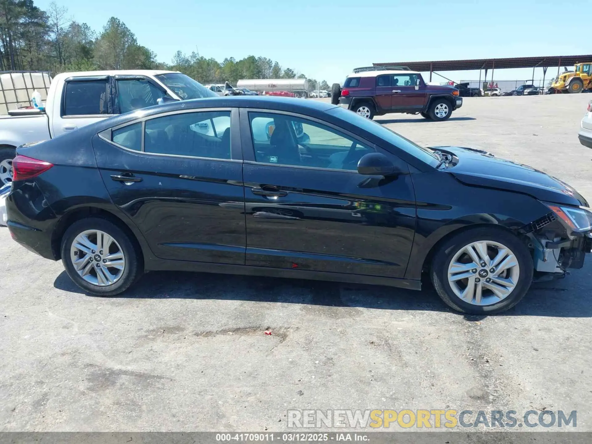12 Photograph of a damaged car KMHD84LF4LU071129 HYUNDAI ELANTRA 2020