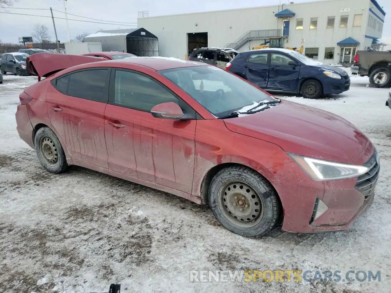 4 Photograph of a damaged car KMHD84LF4LU944281 HYUNDAI ELANTRA 2020