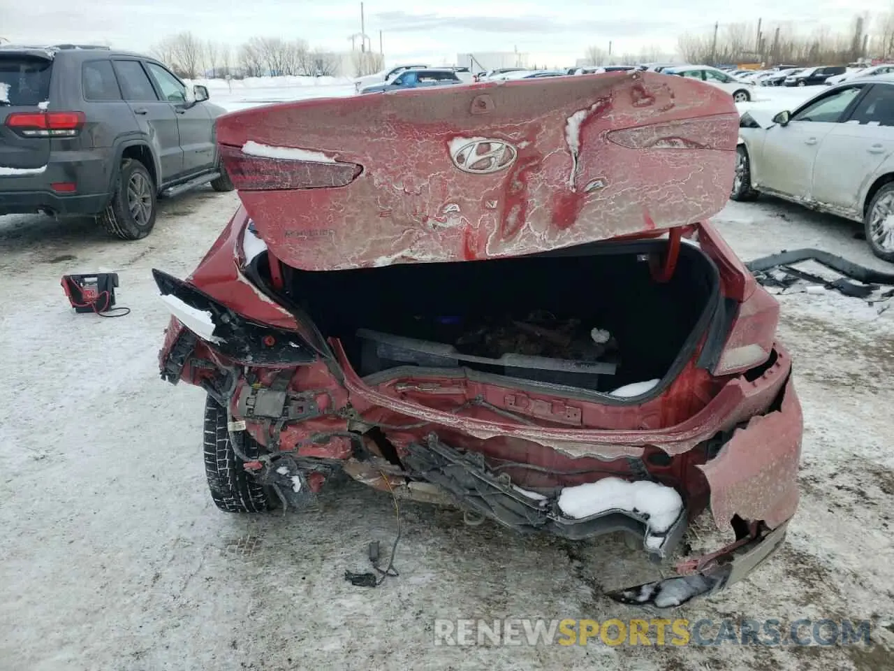 6 Photograph of a damaged car KMHD84LF4LU944281 HYUNDAI ELANTRA 2020