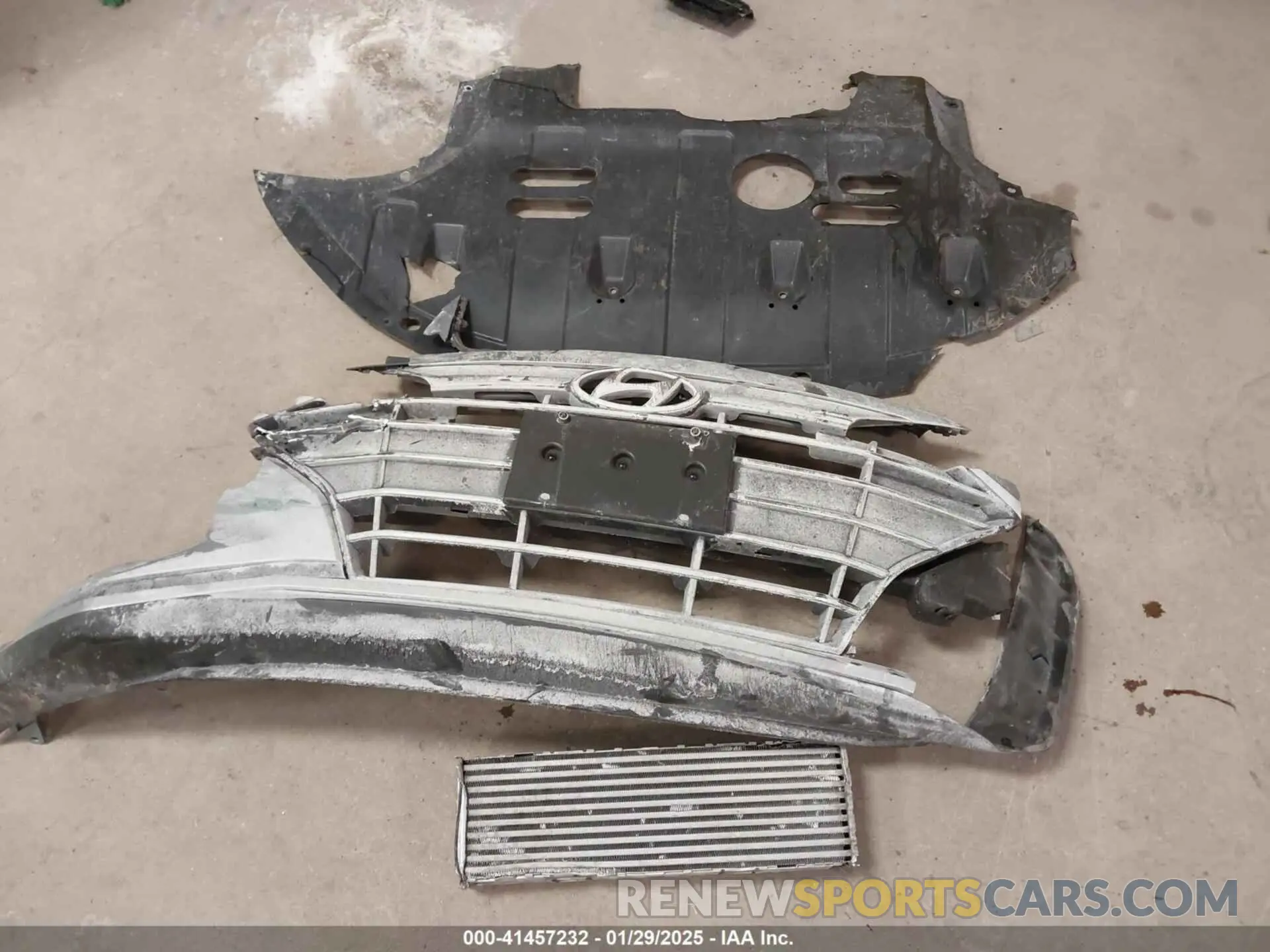 12 Photograph of a damaged car KMHD84LF4LU989138 HYUNDAI ELANTRA 2020