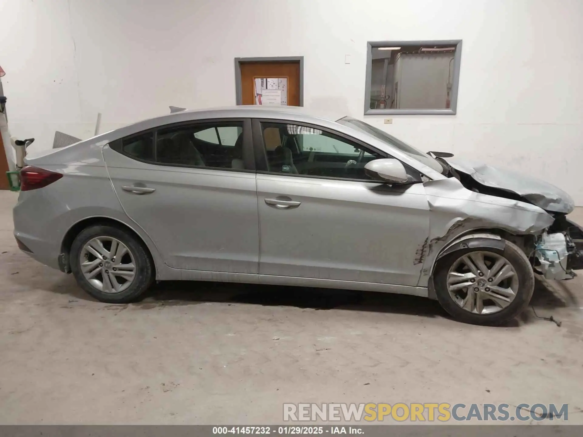 14 Photograph of a damaged car KMHD84LF4LU989138 HYUNDAI ELANTRA 2020