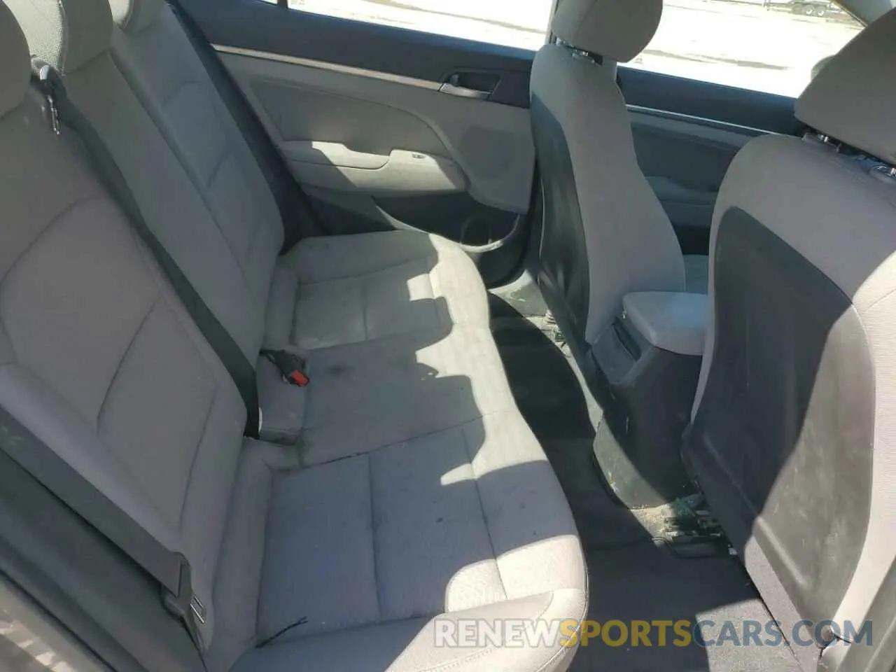 10 Photograph of a damaged car KMHD84LF5LU001011 HYUNDAI ELANTRA 2020