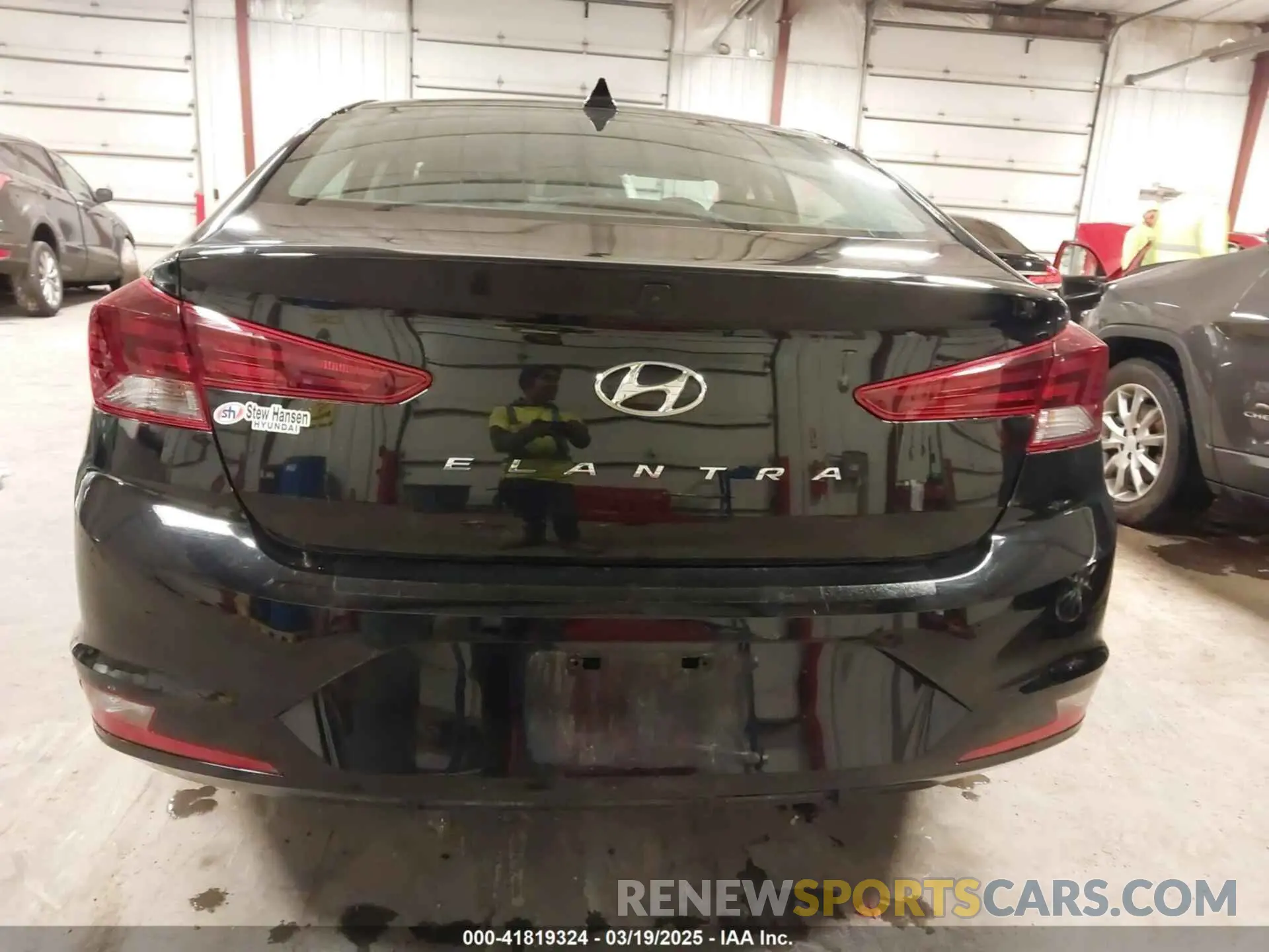 16 Фотография поврежденного автомобиля KMHD84LF5LU026751 HYUNDAI ELANTRA 2020