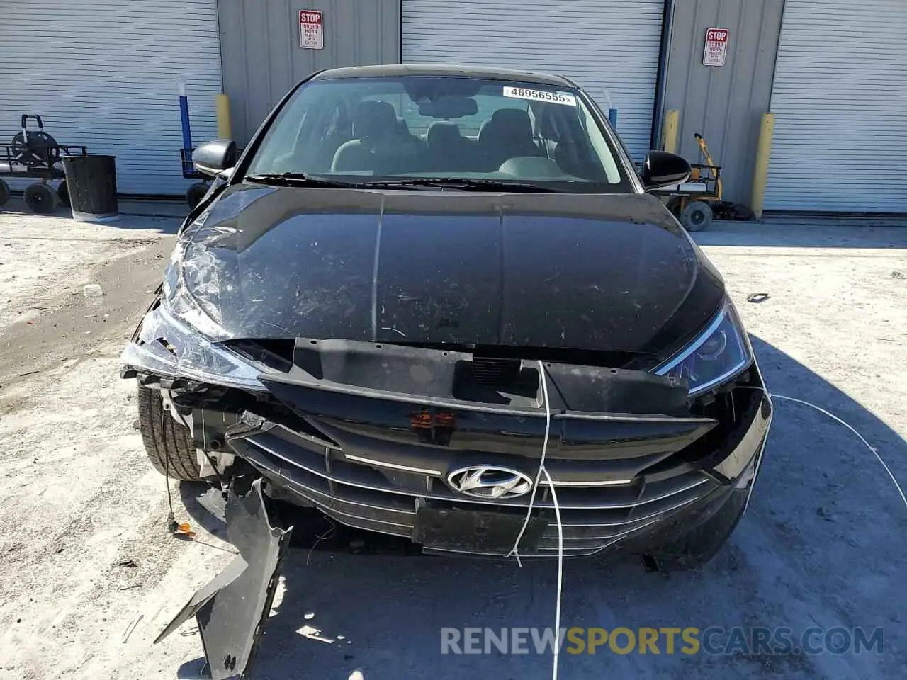 5 Photograph of a damaged car KMHD84LF5LU028564 HYUNDAI ELANTRA 2020