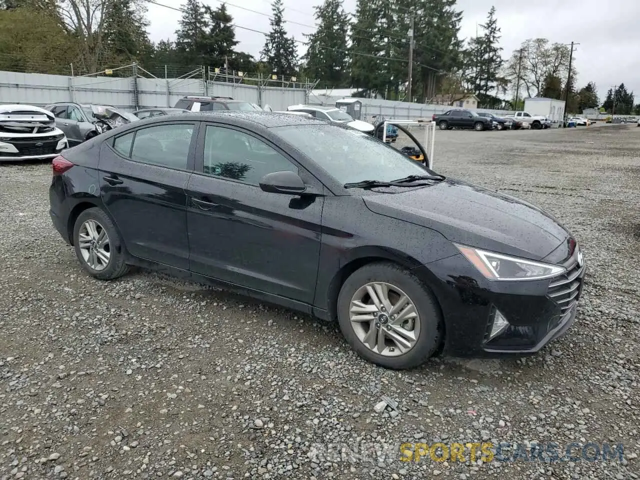 4 Photograph of a damaged car KMHD84LF5LU099375 HYUNDAI ELANTRA 2020