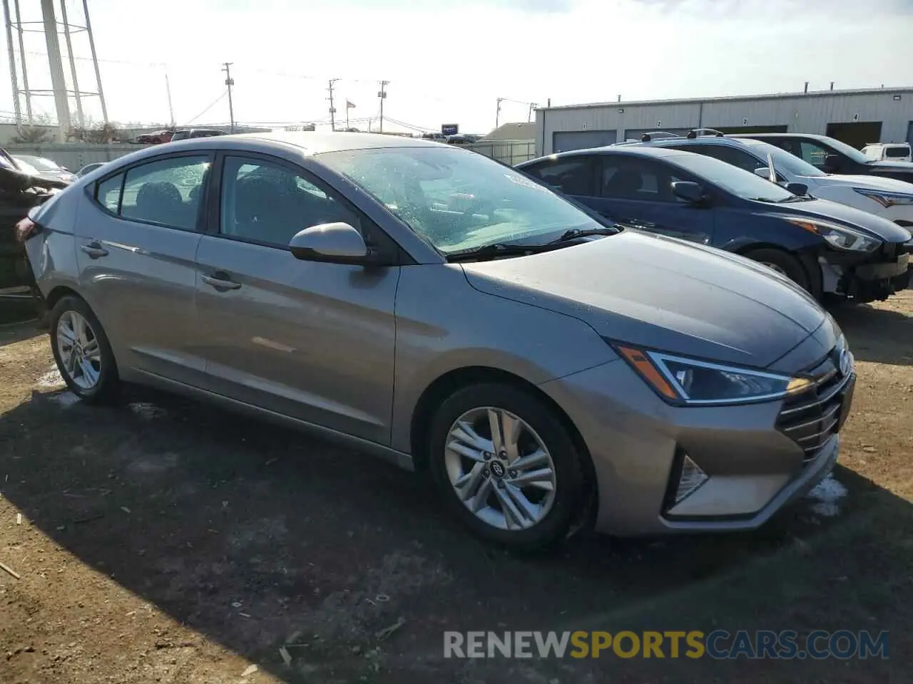 4 Фотография поврежденного автомобиля KMHD84LF5LU938618 HYUNDAI ELANTRA 2020