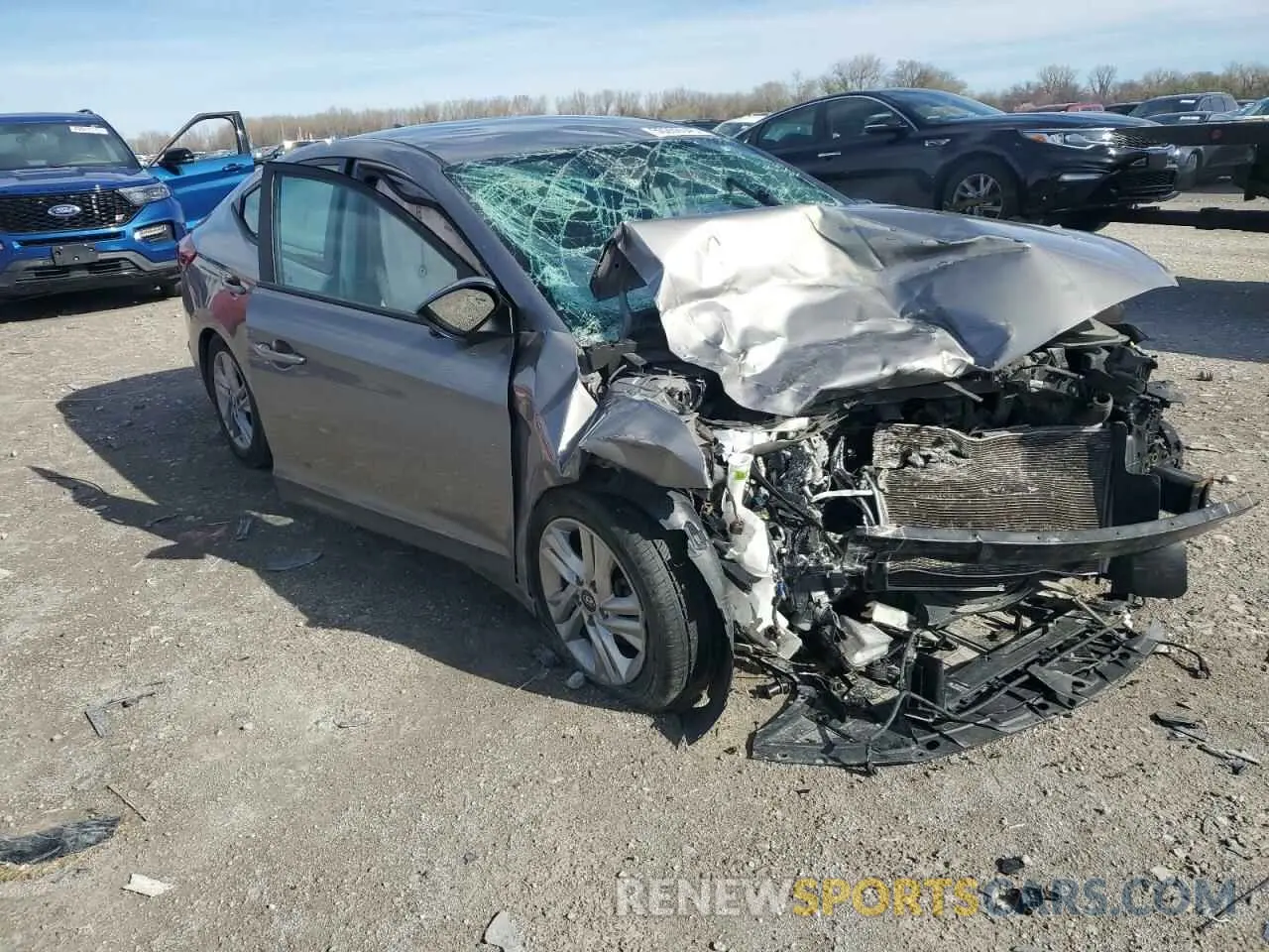 4 Фотография поврежденного автомобиля KMHD84LF5LU977595 HYUNDAI ELANTRA 2020