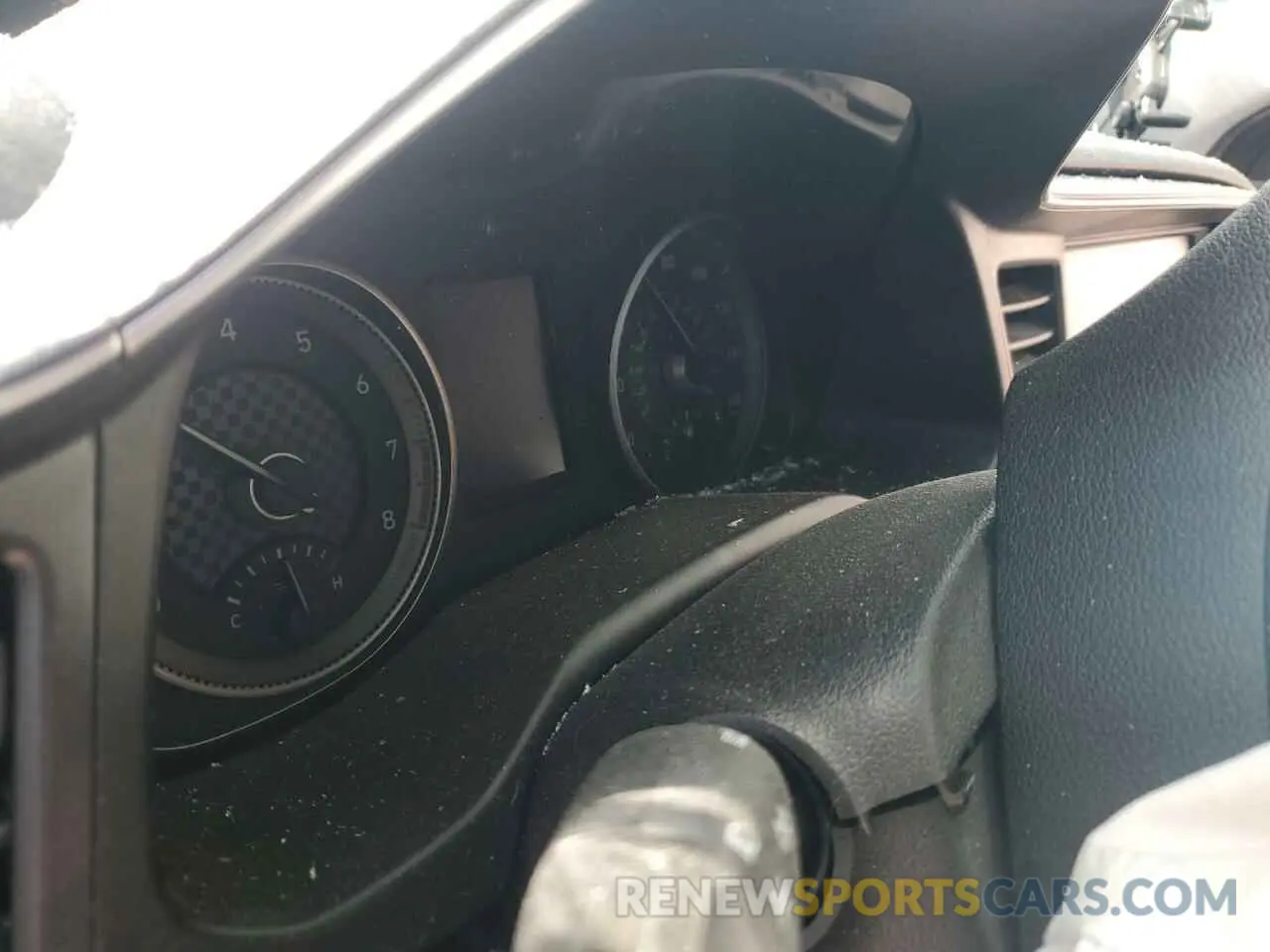 9 Фотография поврежденного автомобиля KMHD84LF5LU977595 HYUNDAI ELANTRA 2020