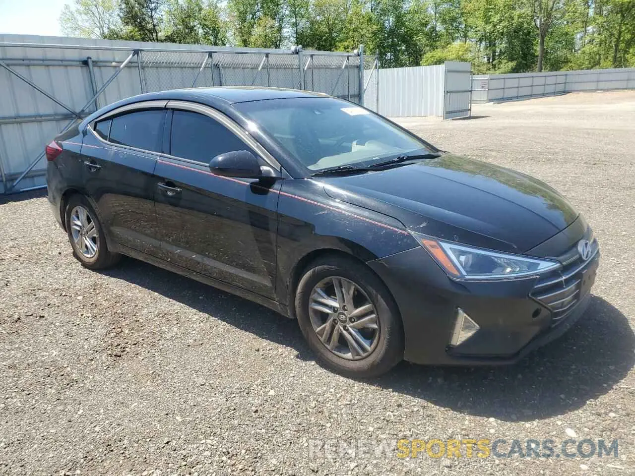4 Фотография поврежденного автомобиля KMHD84LF6LU986547 HYUNDAI ELANTRA 2020