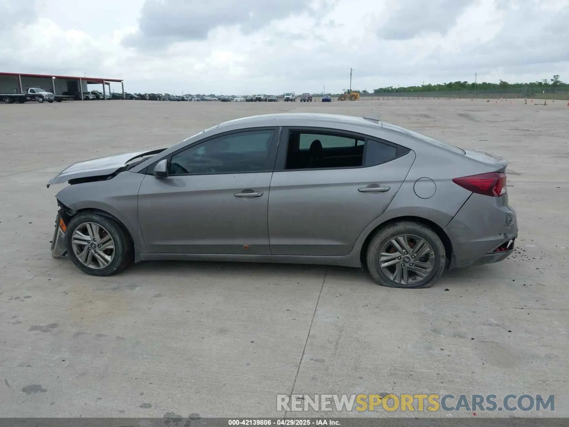14 Photograph of a damaged car KMHD84LF7LU980207 HYUNDAI ELANTRA 2020