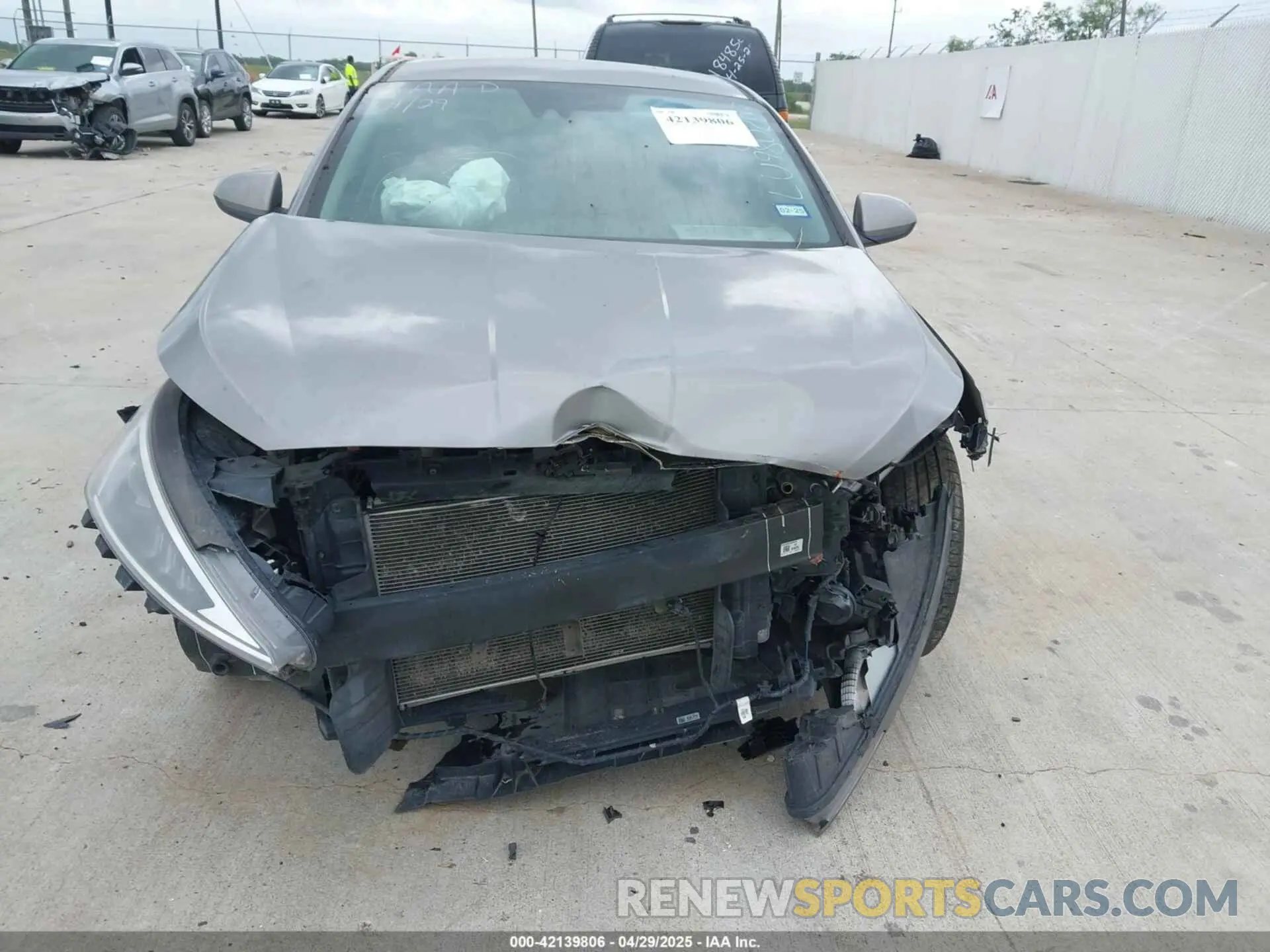 6 Photograph of a damaged car KMHD84LF7LU980207 HYUNDAI ELANTRA 2020