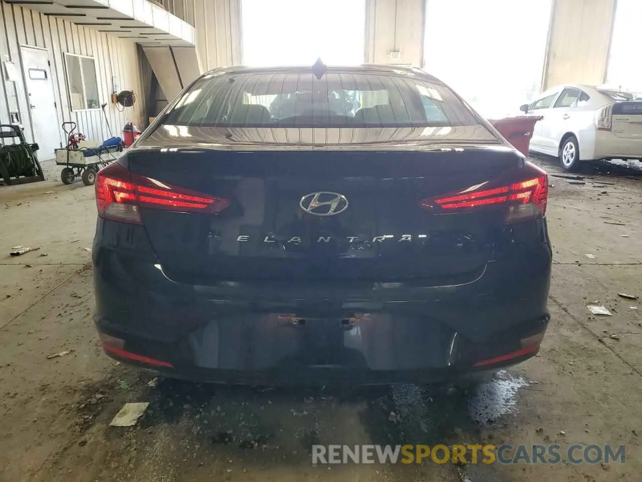 6 Photograph of a damaged car KMHD84LF7LU987013 HYUNDAI ELANTRA 2020