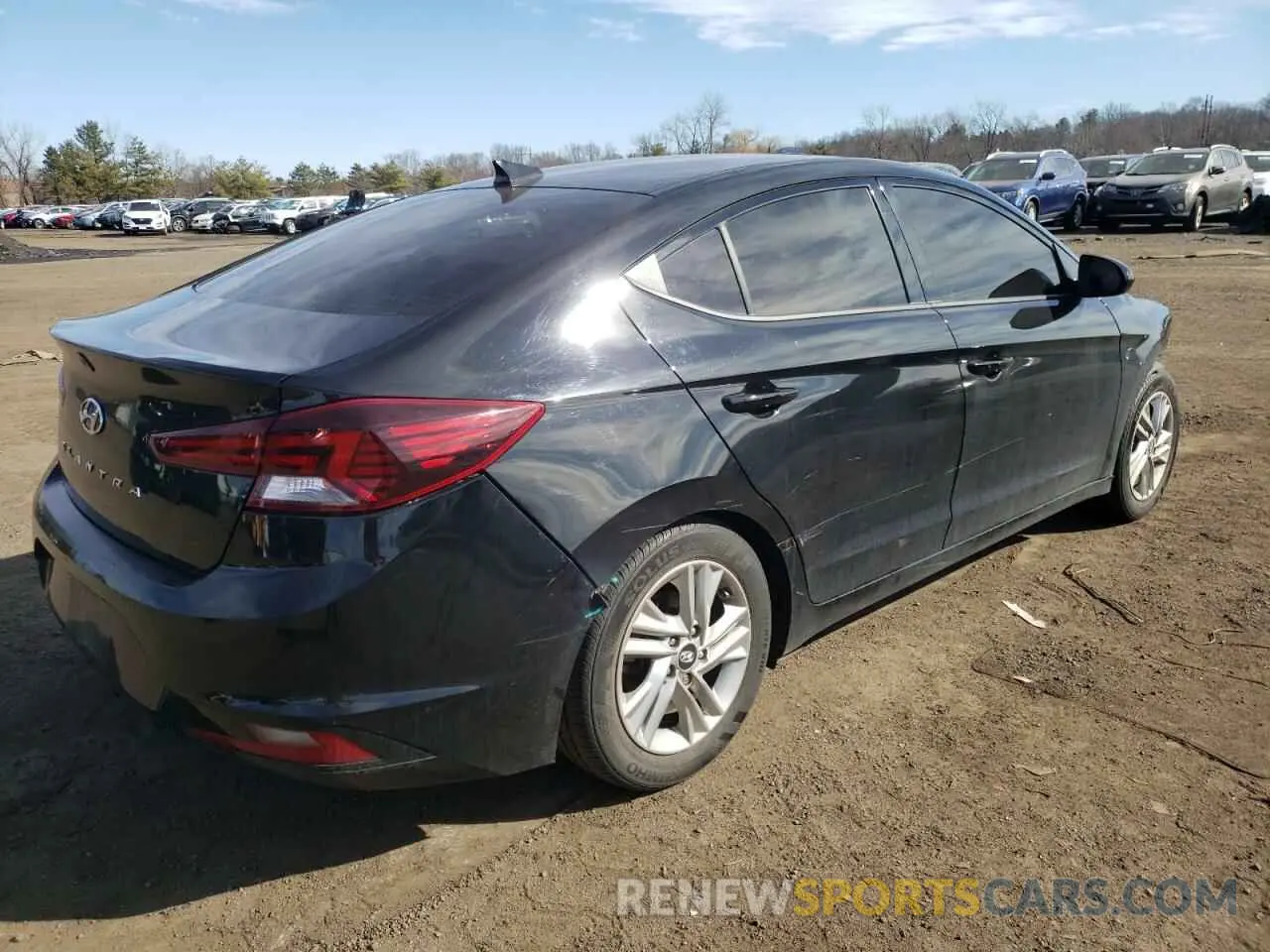 3 Фотография поврежденного автомобиля KMHD84LF7LU992017 HYUNDAI ELANTRA 2020