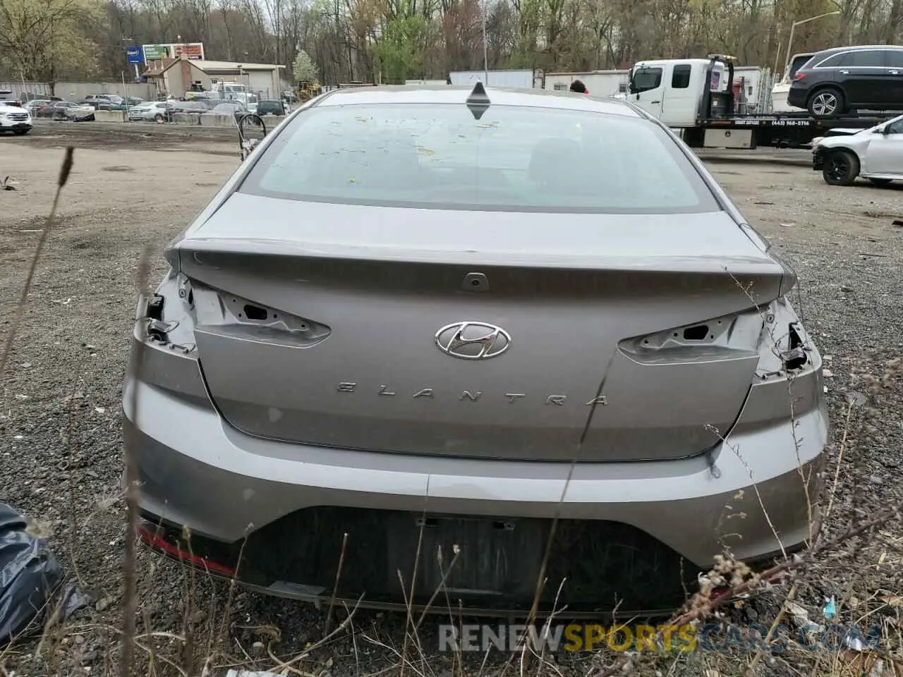 6 Фотография поврежденного автомобиля KMHD84LF8LU076723 HYUNDAI ELANTRA 2020