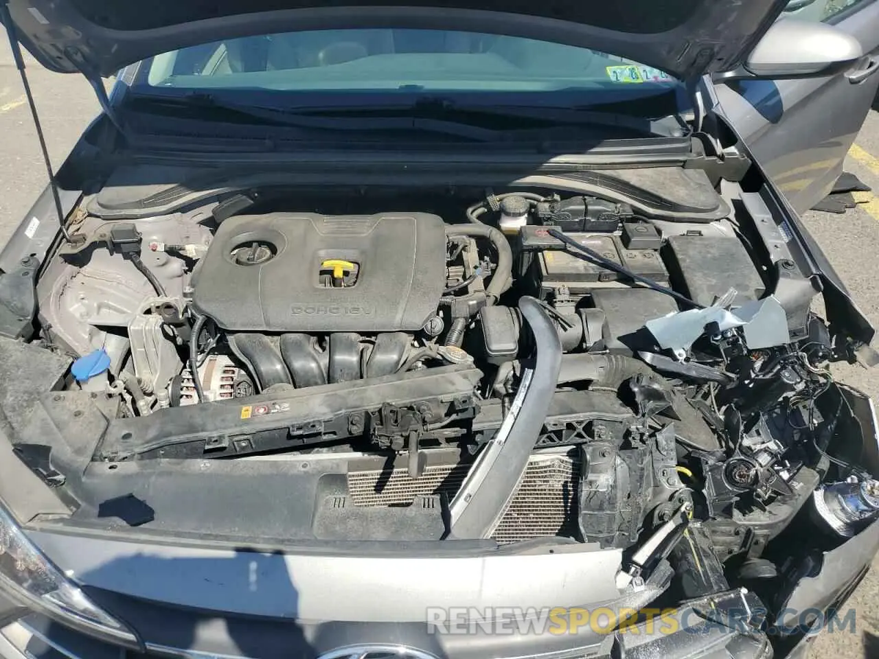 12 Photograph of a damaged car KMHD84LF8LU995718 HYUNDAI ELANTRA 2020