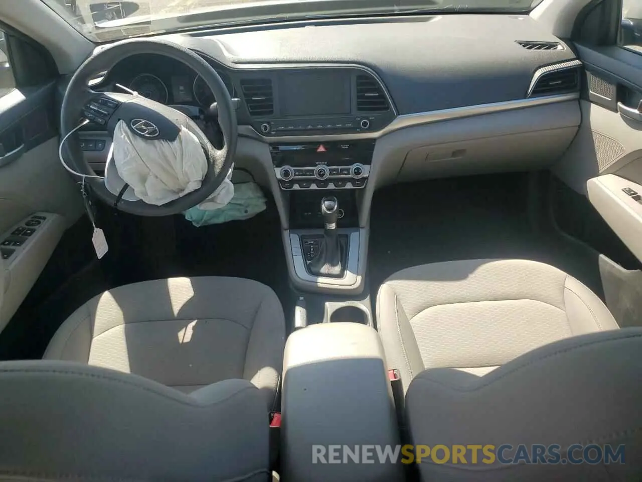 8 Photograph of a damaged car KMHD84LF8LU995718 HYUNDAI ELANTRA 2020