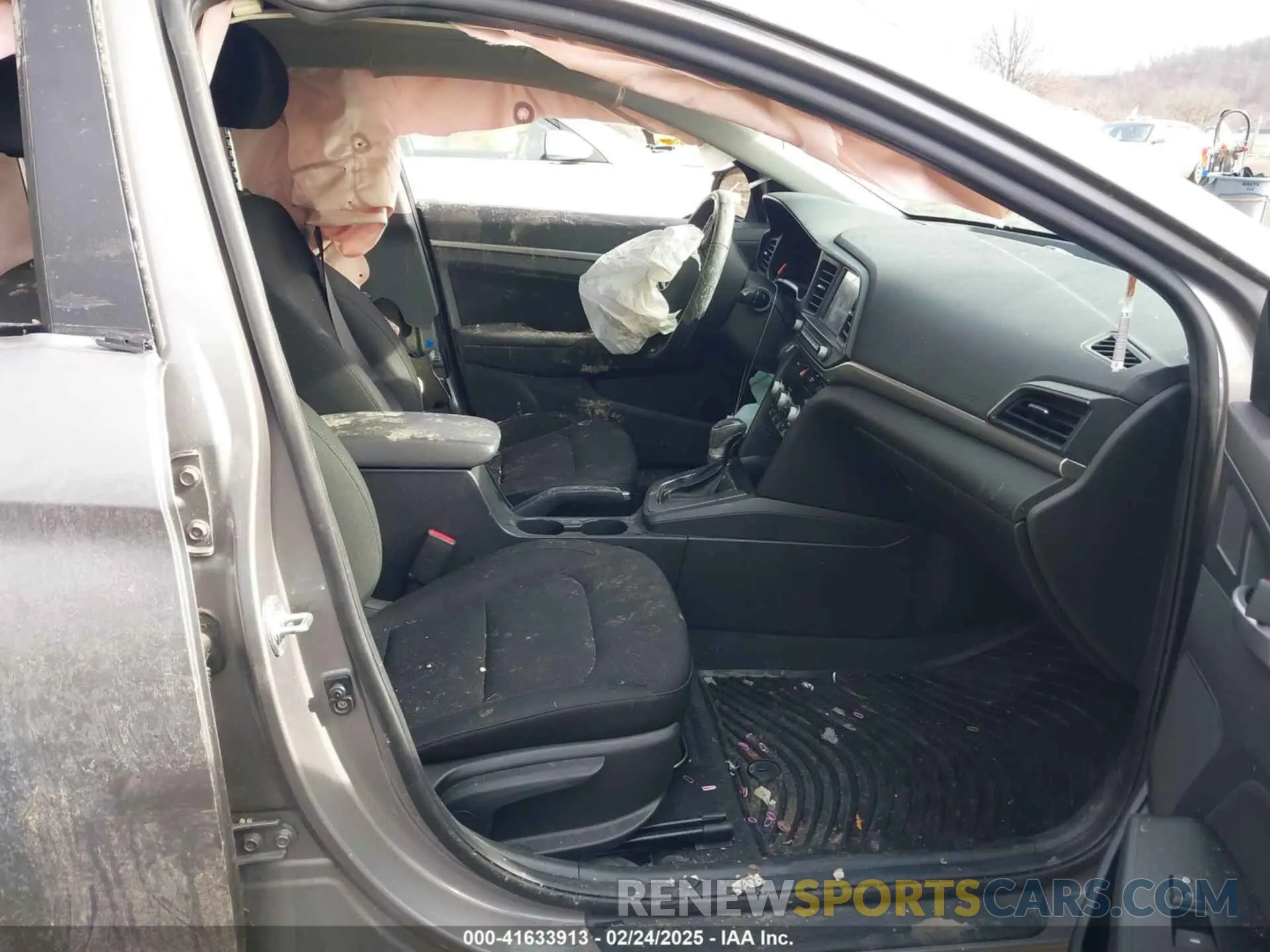 5 Фотография поврежденного автомобиля KMHD84LF9LU066699 HYUNDAI ELANTRA 2020