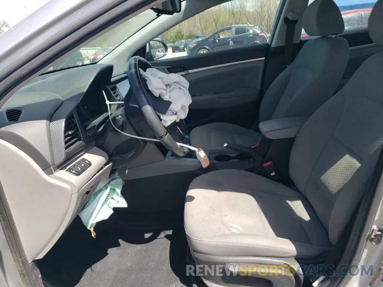 7 Photograph of a damaged car KMHD84LF9LU071028 HYUNDAI ELANTRA 2020