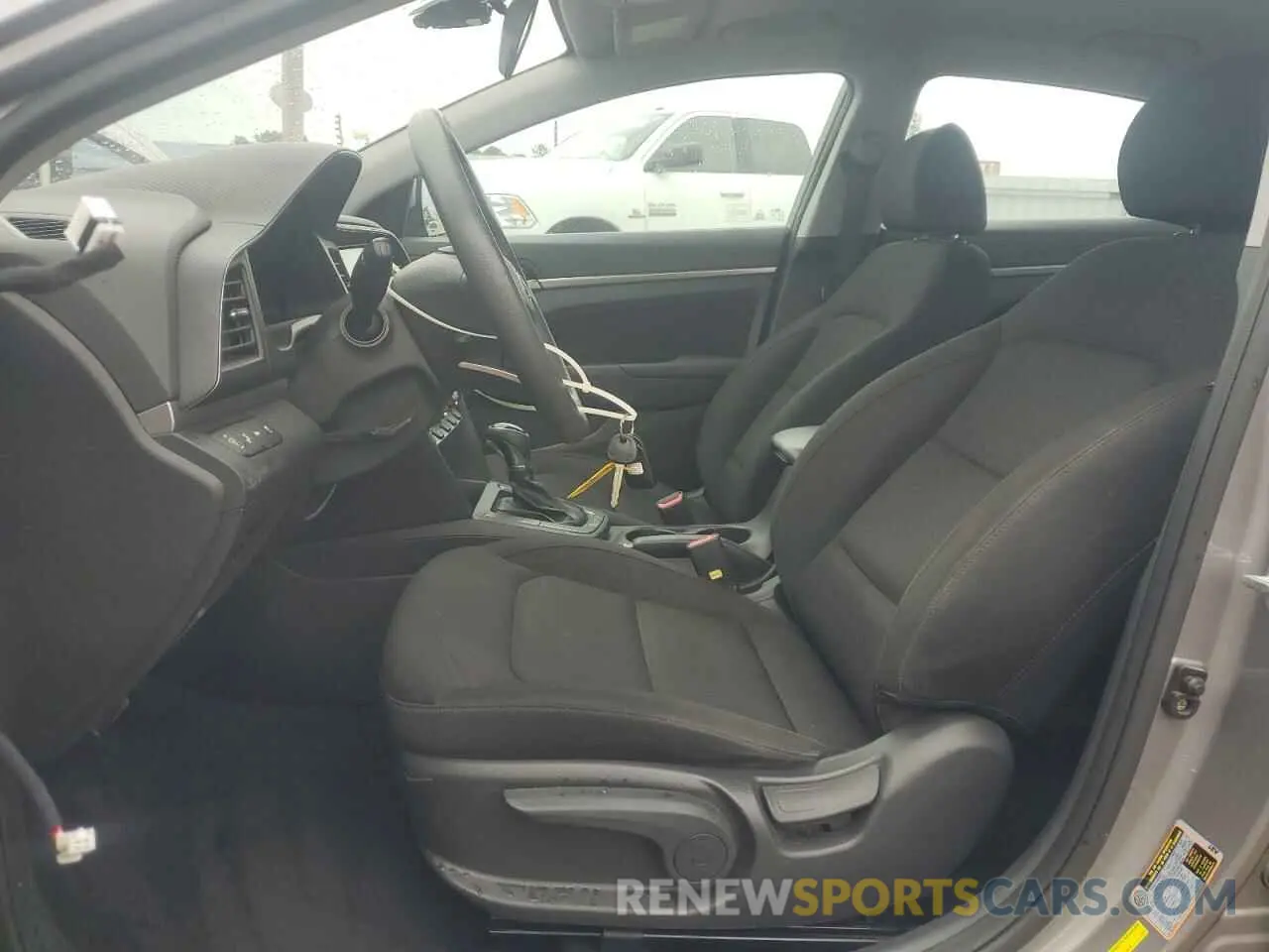 7 Photograph of a damaged car KMHD84LF9LU099329 HYUNDAI ELANTRA 2020