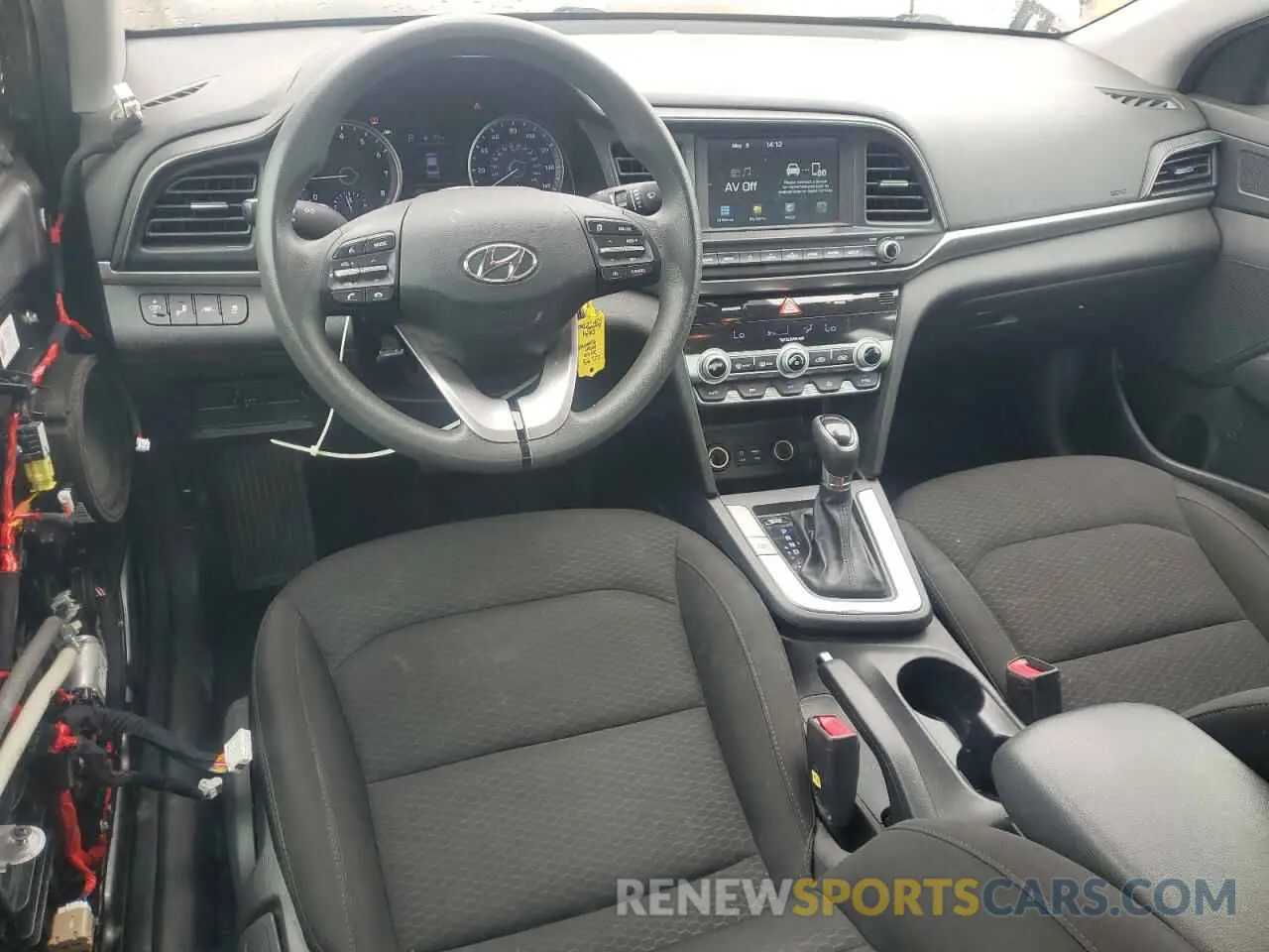 8 Photograph of a damaged car KMHD84LF9LU099329 HYUNDAI ELANTRA 2020