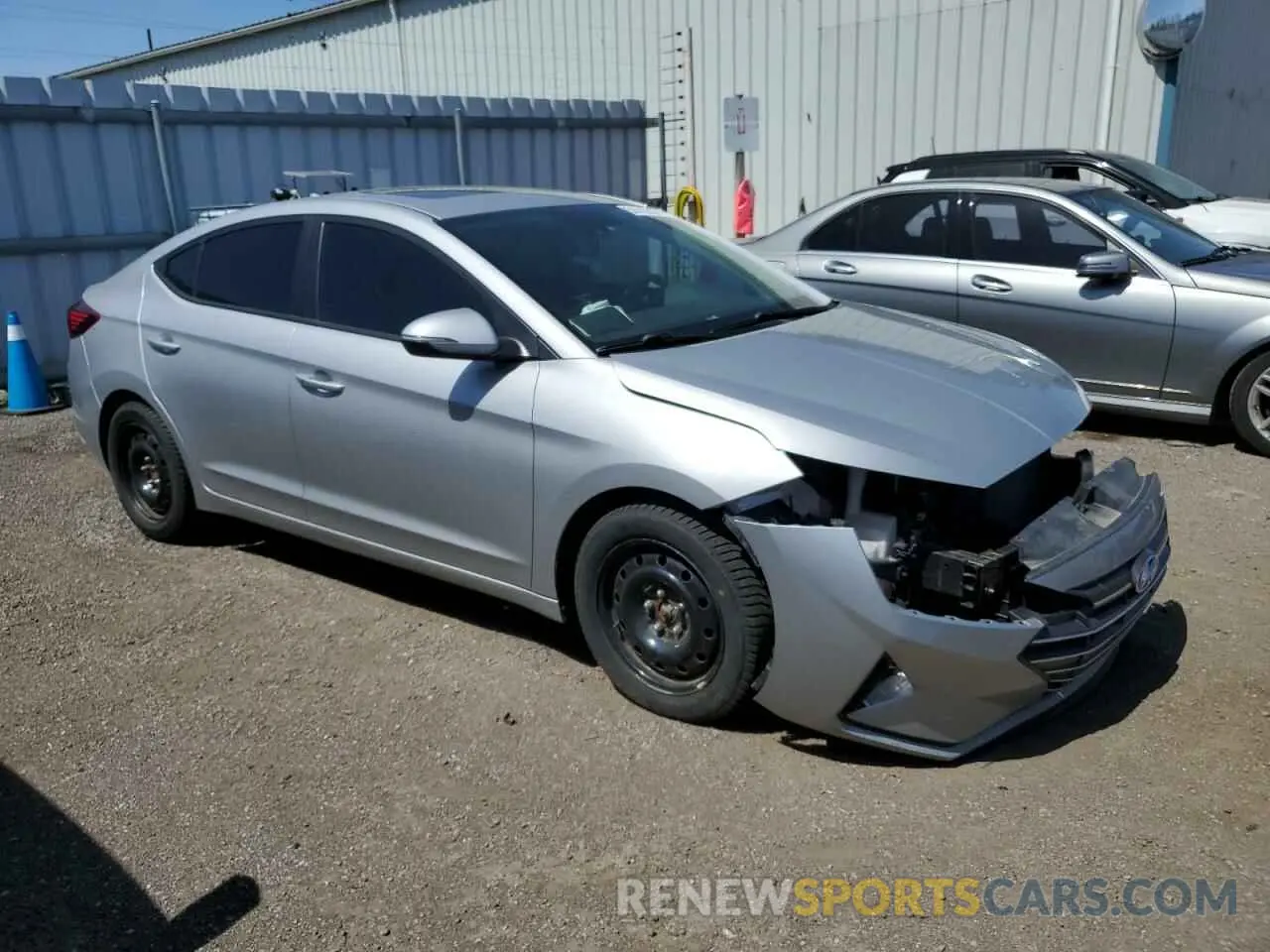 4 Photograph of a damaged car KMHD84LF9LU110720 HYUNDAI ELANTRA 2020