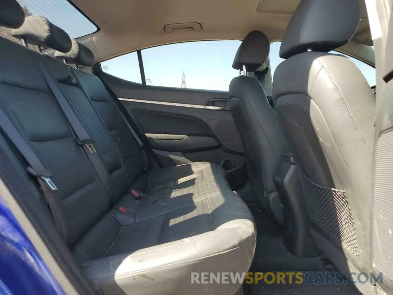 10 Photograph of a damaged car KMHD84LF9LU895434 HYUNDAI ELANTRA 2020