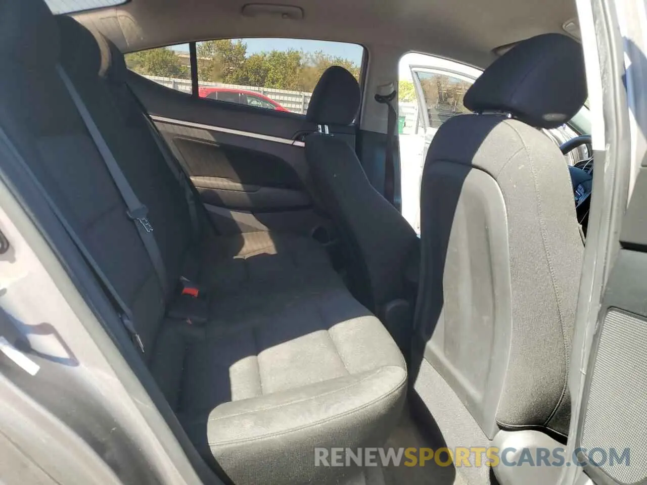 11 Фотография поврежденного автомобиля KMHD84LF9LU896521 HYUNDAI ELANTRA 2020