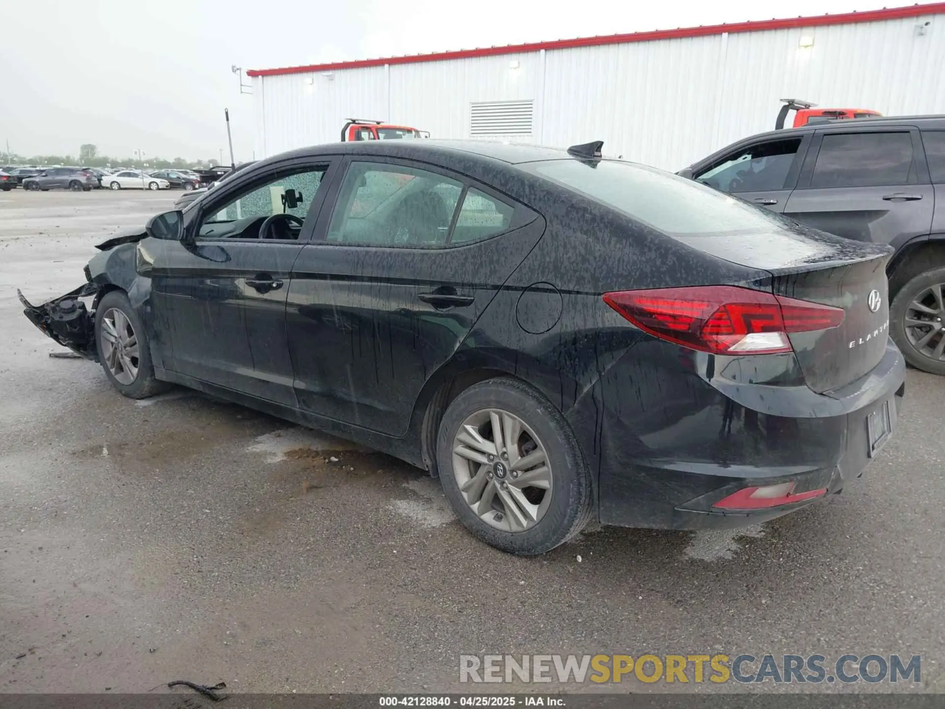 3 Фотография поврежденного автомобиля KMHD84LF9LU947418 HYUNDAI ELANTRA 2020