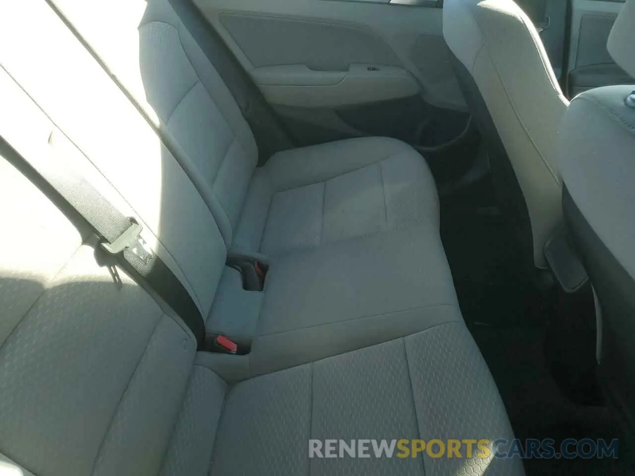 11 Фотография поврежденного автомобиля KMHD84LF9LU962940 HYUNDAI ELANTRA 2020
