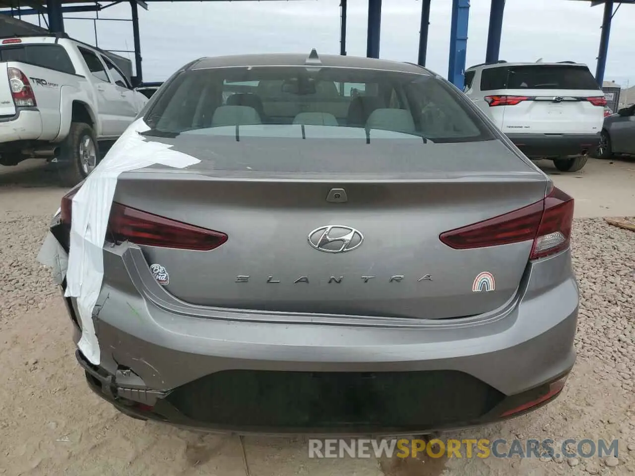 6 Photograph of a damaged car KMHD84LFXLU106336 HYUNDAI ELANTRA 2020