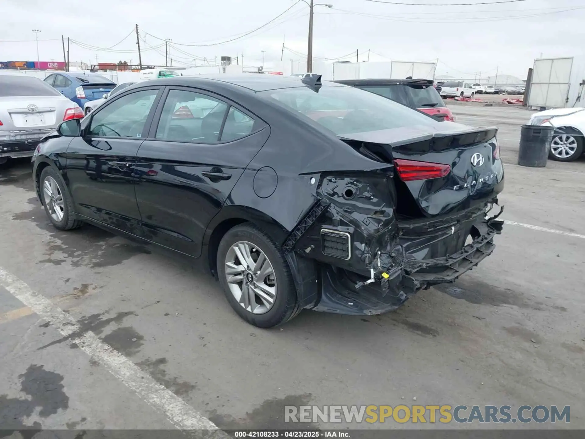 3 Photograph of a damaged car KMHD84LFXLU106756 HYUNDAI ELANTRA 2020