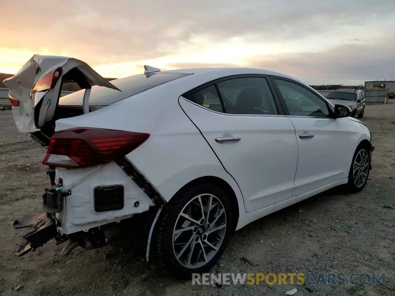 3 Photograph of a damaged car KMHD84LFXLU110421 HYUNDAI ELANTRA 2020