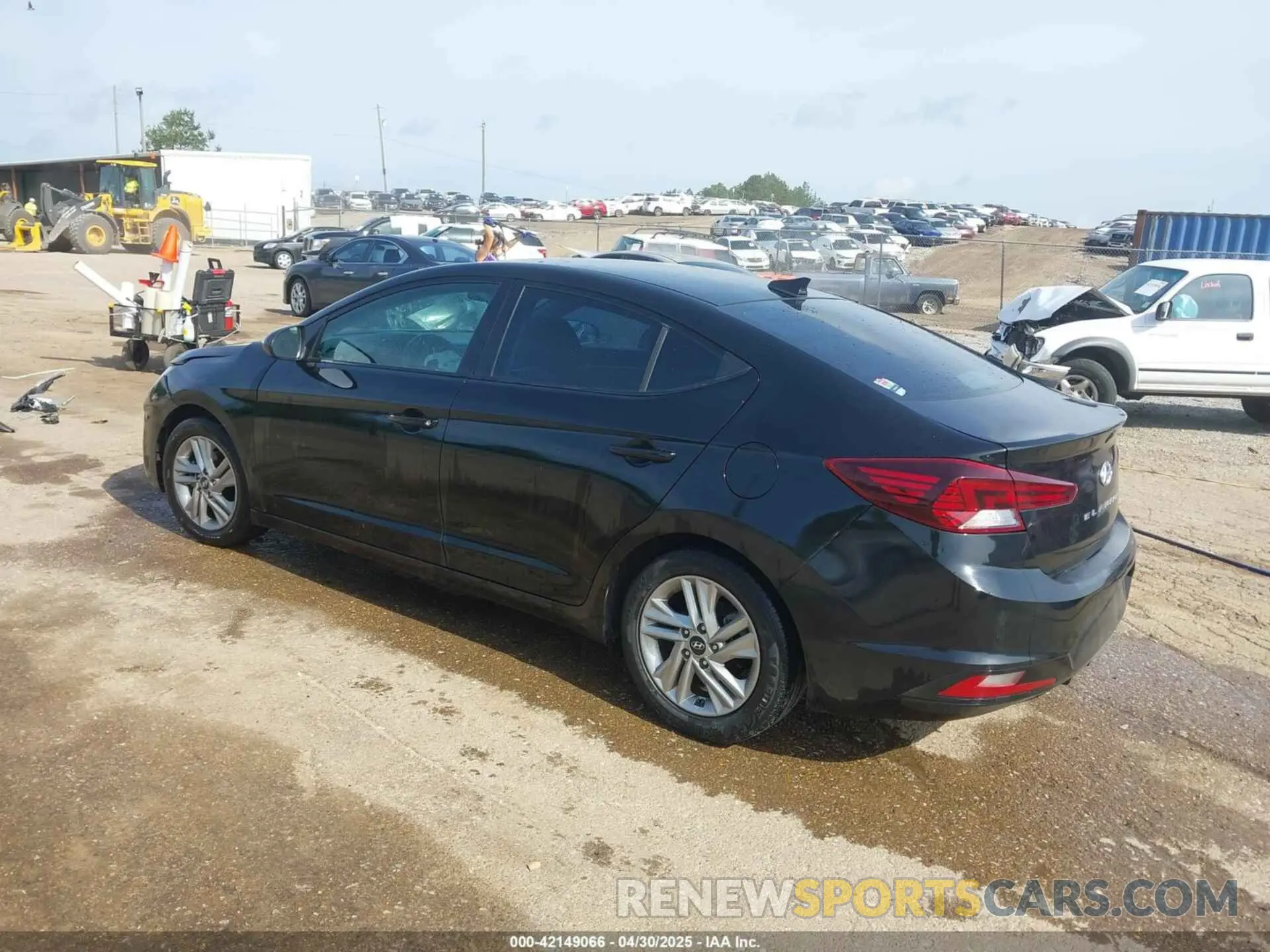 3 Фотография поврежденного автомобиля KMHD84LFXLU994456 HYUNDAI ELANTRA 2020