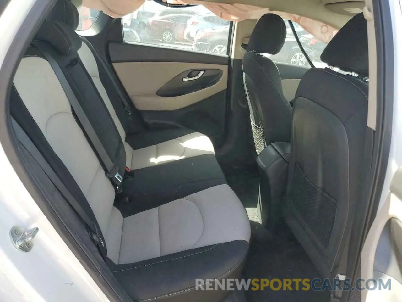 11 Фотография поврежденного автомобиля KMHH35LE0LU133820 HYUNDAI ELANTRA 2020