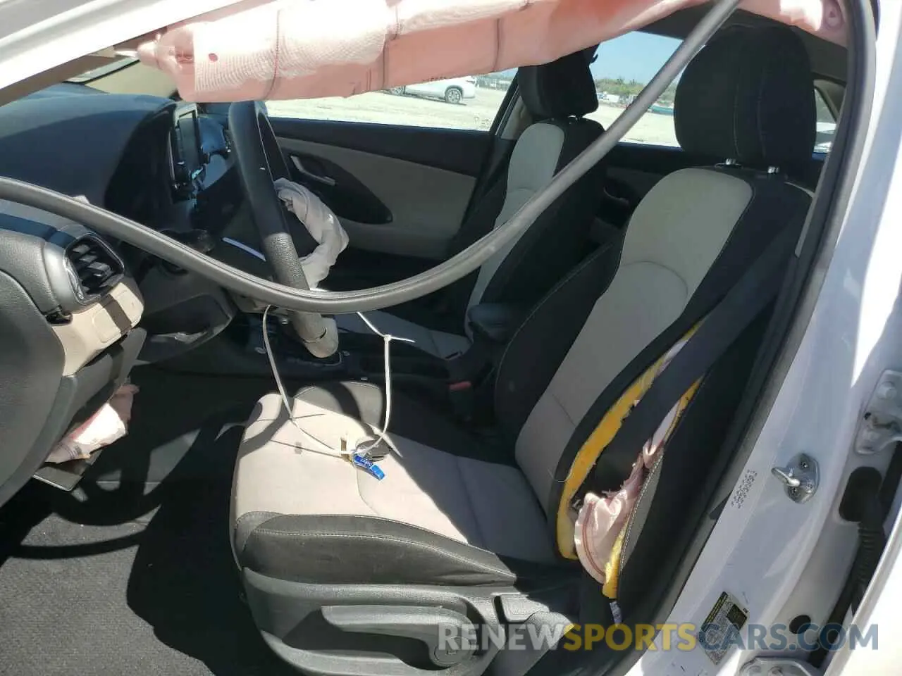 7 Фотография поврежденного автомобиля KMHH35LE0LU133820 HYUNDAI ELANTRA 2020