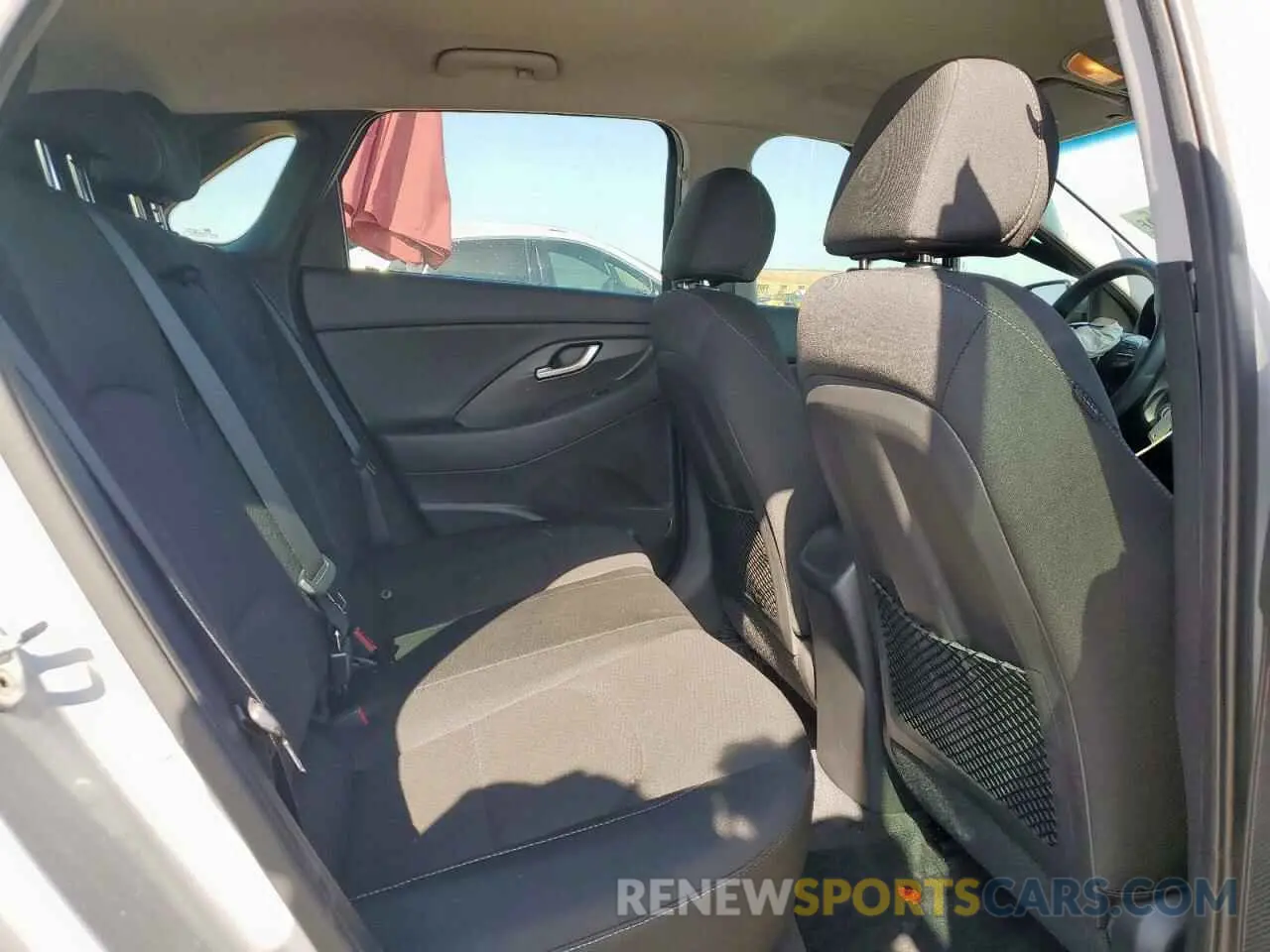 10 Photograph of a damaged car KMHH35LEXLU125689 HYUNDAI ELANTRA 2020