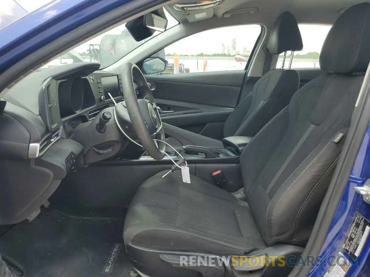 7 Фотография поврежденного автомобиля 5NPLL4AG1MH015509 HYUNDAI ELANTRA 2021